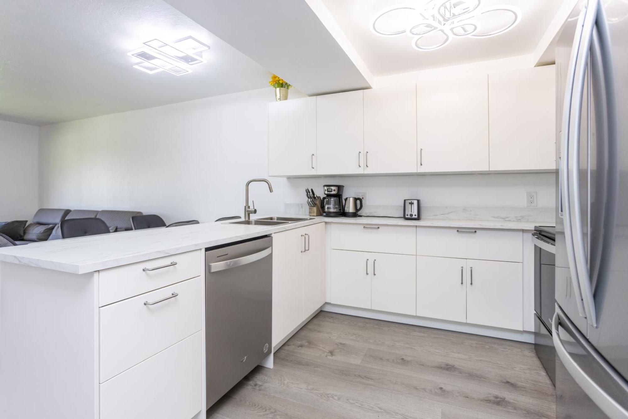 Bass & Sun Condominium 2/2 Bedroom クルーイストン 部屋 写真