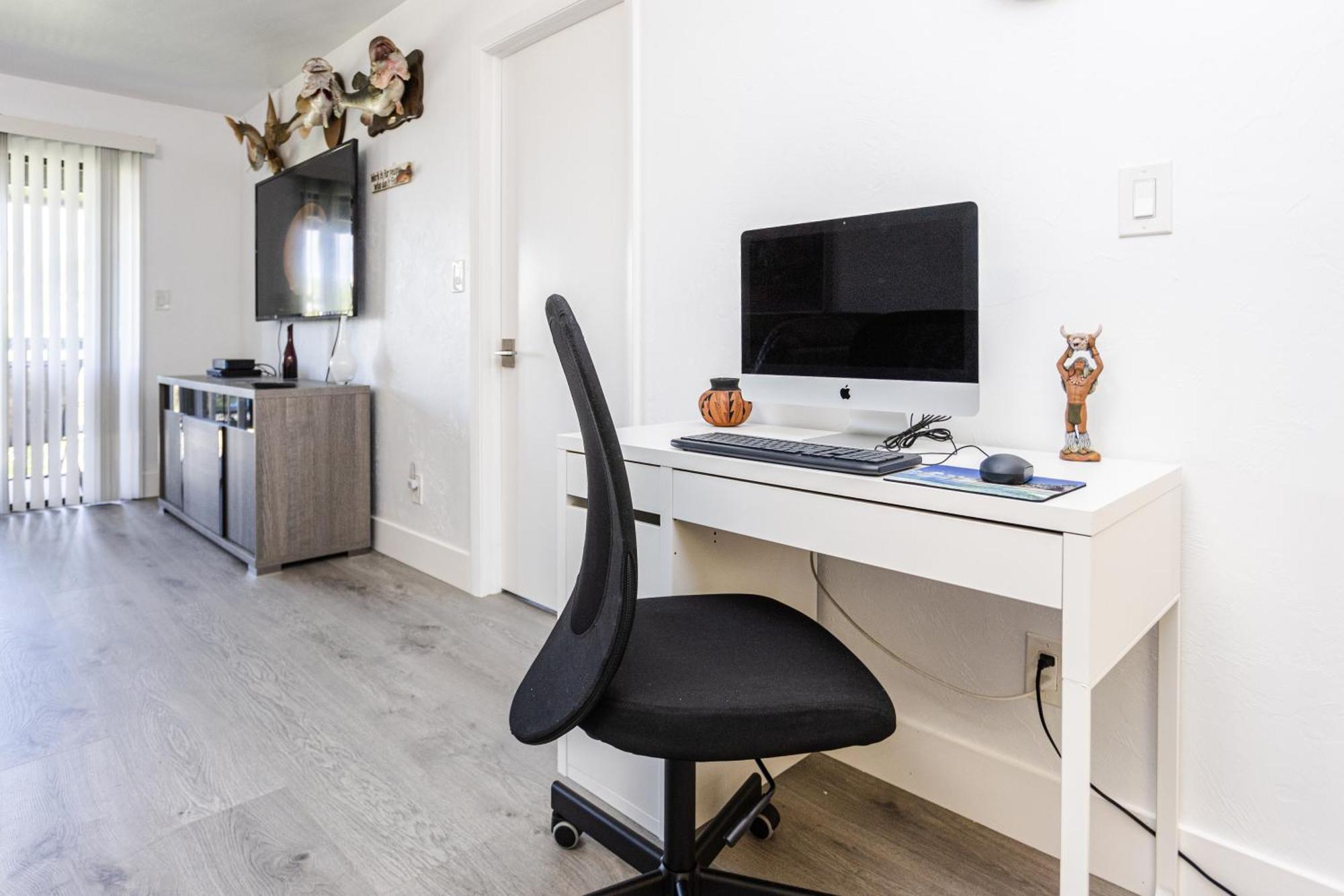 Bass & Sun Condominium 2/2 Bedroom クルーイストン 部屋 写真