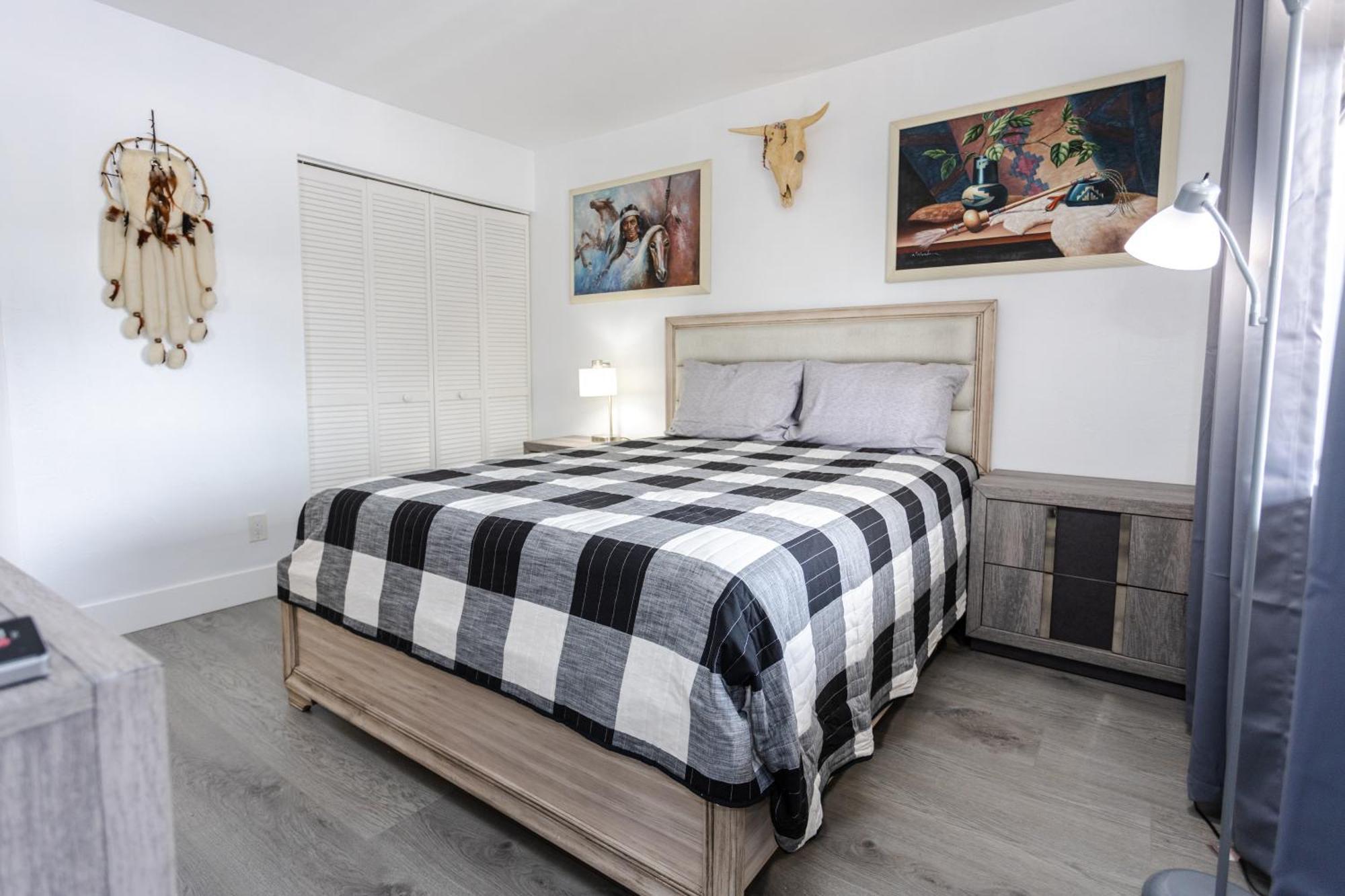 Bass & Sun Condominium 2/2 Bedroom クルーイストン 部屋 写真