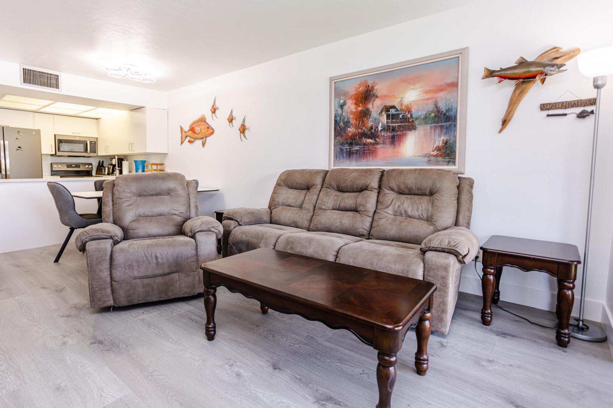 Bass & Sun Condominium 2/2 Bedroom クルーイストン 部屋 写真