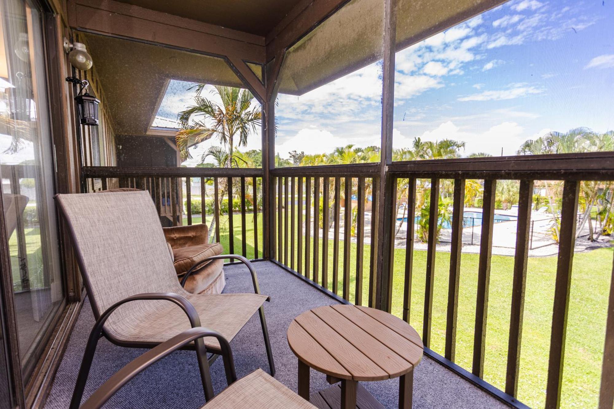 Bass & Sun Condominium 2/2 Bedroom クルーイストン 部屋 写真
