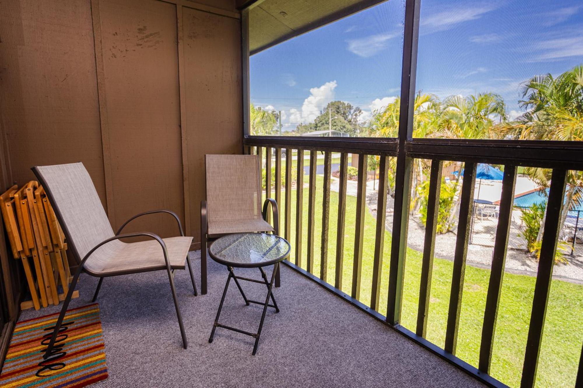 Bass & Sun Condominium 2/2 Bedroom クルーイストン 部屋 写真